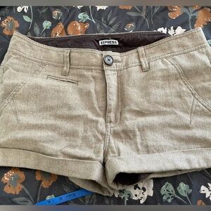 Express Women's Festive Khaki Shorts